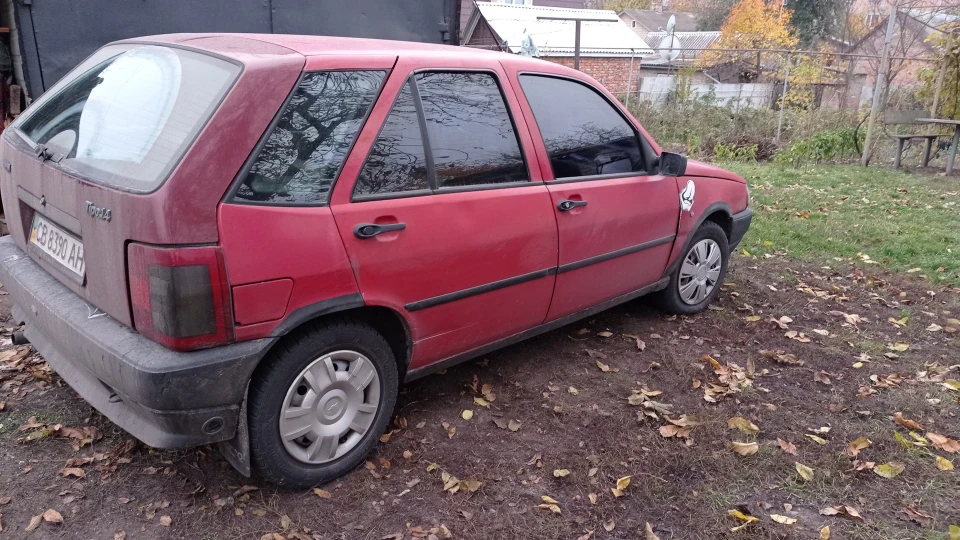 FIAT Tipo Червона прекрасна 2
