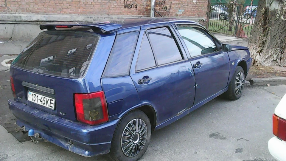 FIAT Tipo синій кірчик 1.6 2