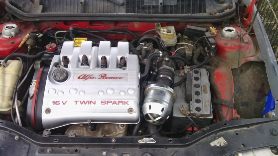 FIAT Tipo vs Alfa Romeo 156 4