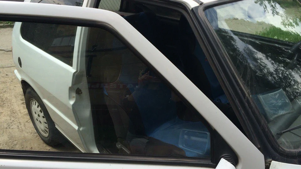 FIAT Uno 1.0 (44 hp) 4