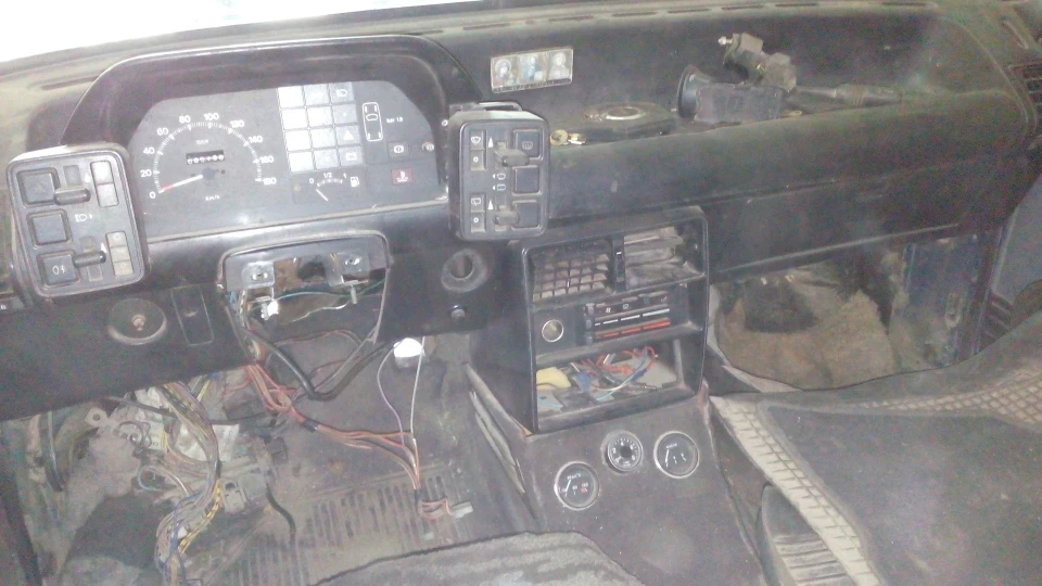 FIAT Uno 1.5ie 5