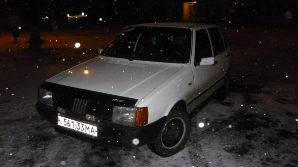 FIAT Uno Білка