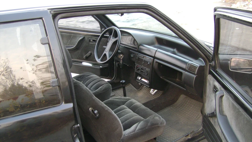 FIAT Uno FIRE 999 2