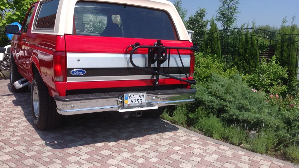Ford Bronco 5.8 big size 3