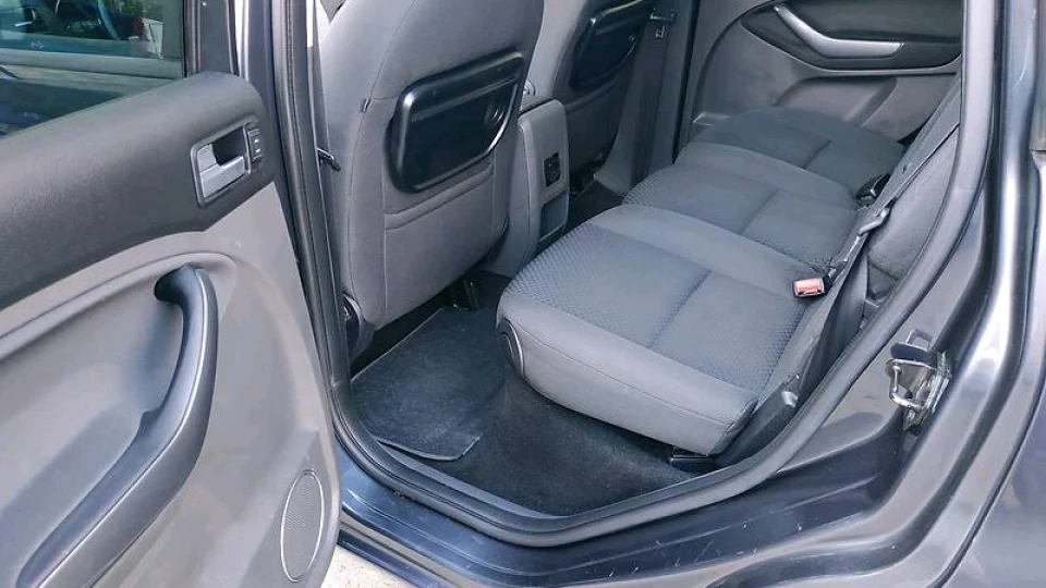 Ford C-Max 1,6 tdi 5