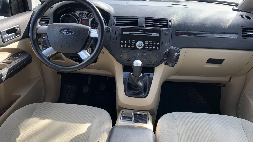 Ford C-Max Бегемот 4