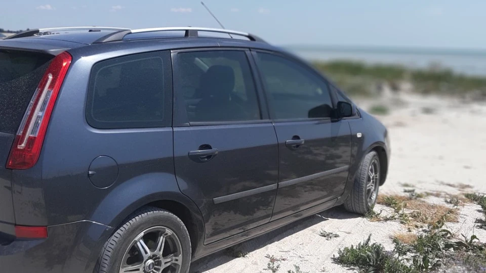 Ford C-Max Сімейник
