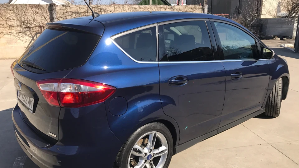 Ford C-Max Синій металік 1.0 турбо 5