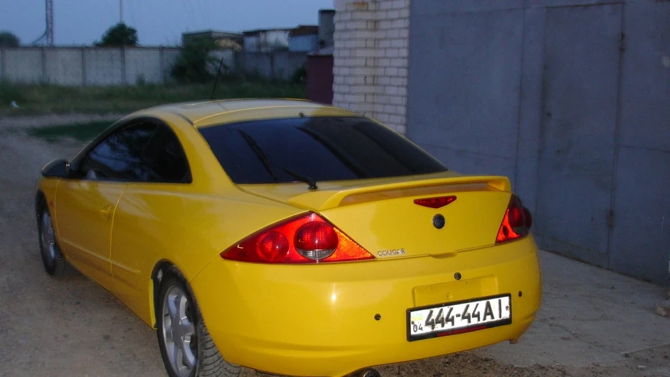 Ford Cougar Mercury Cougar V6 2.5 5