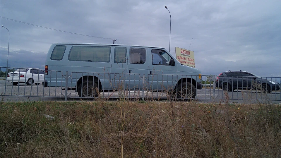 Ford E-Series 2