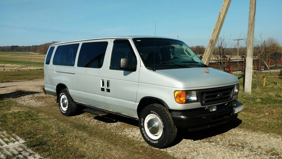 Ford E-Series Ford Econoline E350