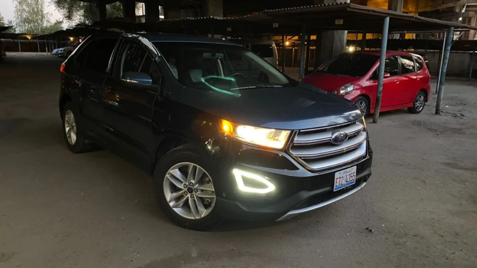 Ford Edge 5
