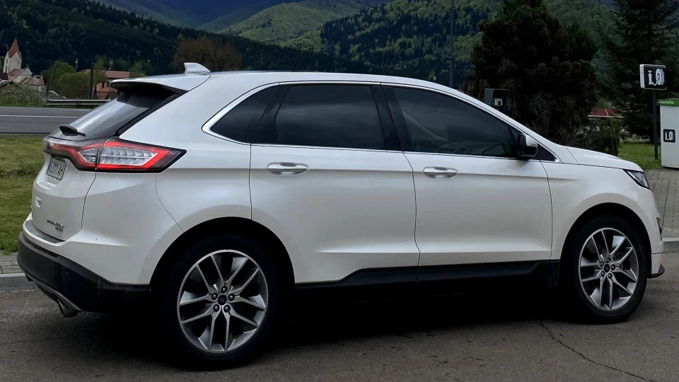 Ford Edge 2.0 Titanium 2