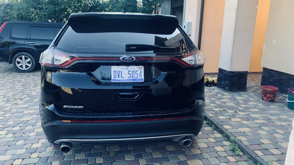 Ford Edge 2.0 turbo 4wd 3