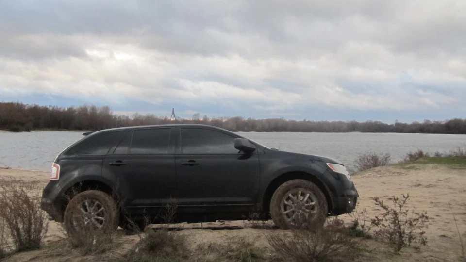Ford Edge 3.5 AWD 3