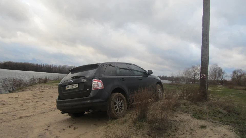 Ford Edge 3.5 AWD 4
