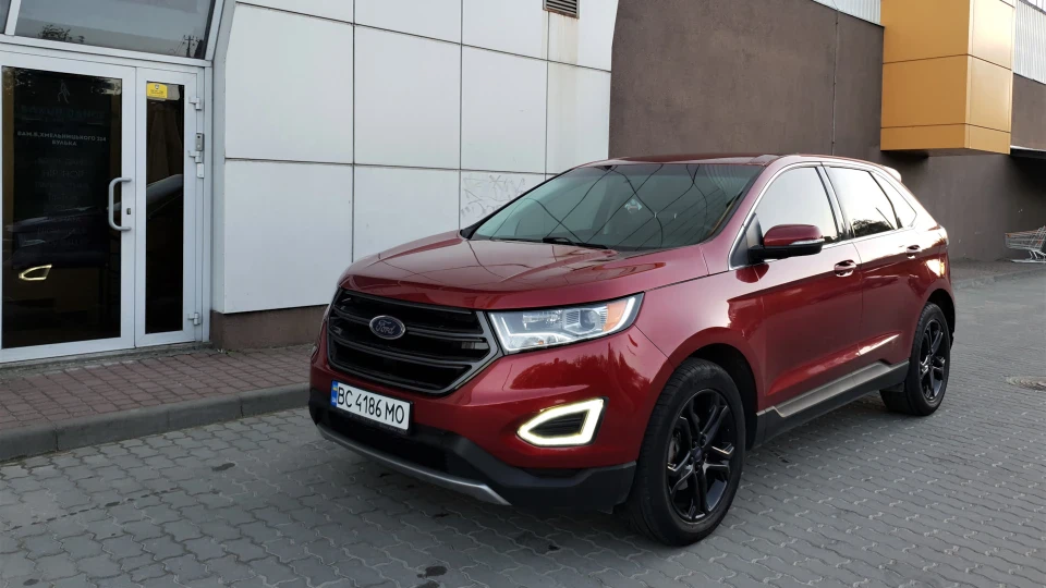 Ford Edge 3.5 Red Diamond