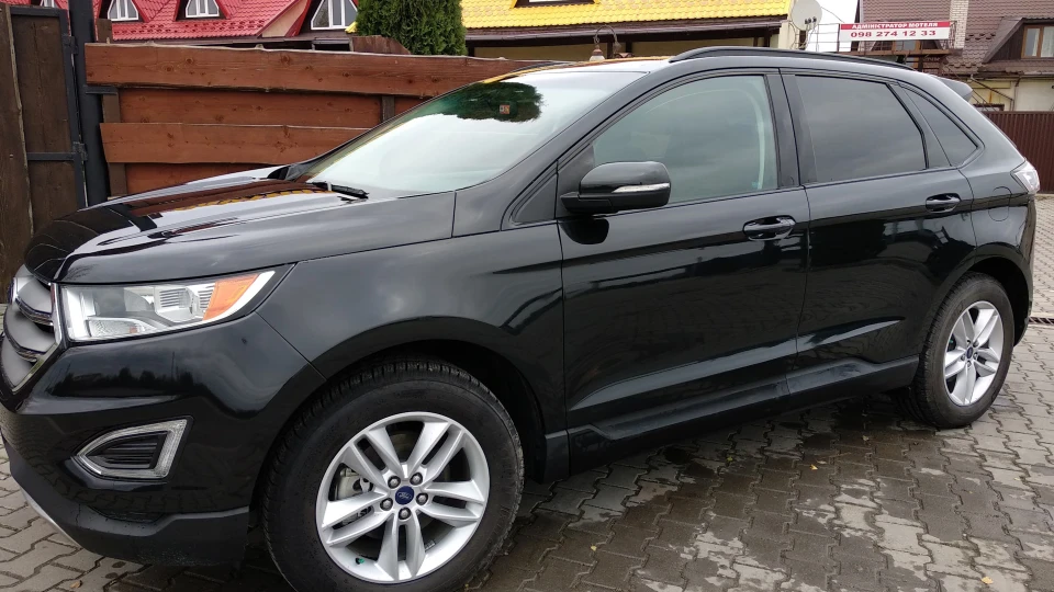 Ford Edge SEL 2