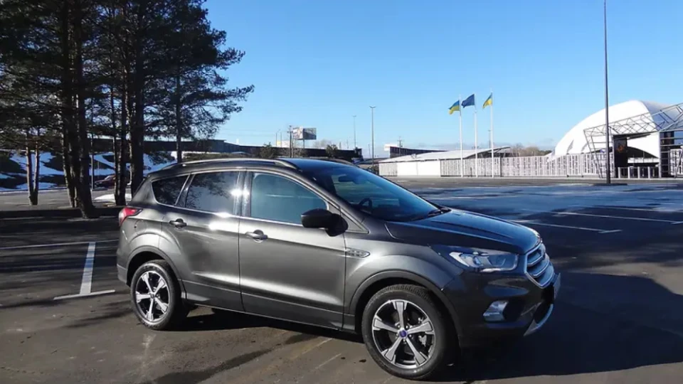 Ford Escape 2