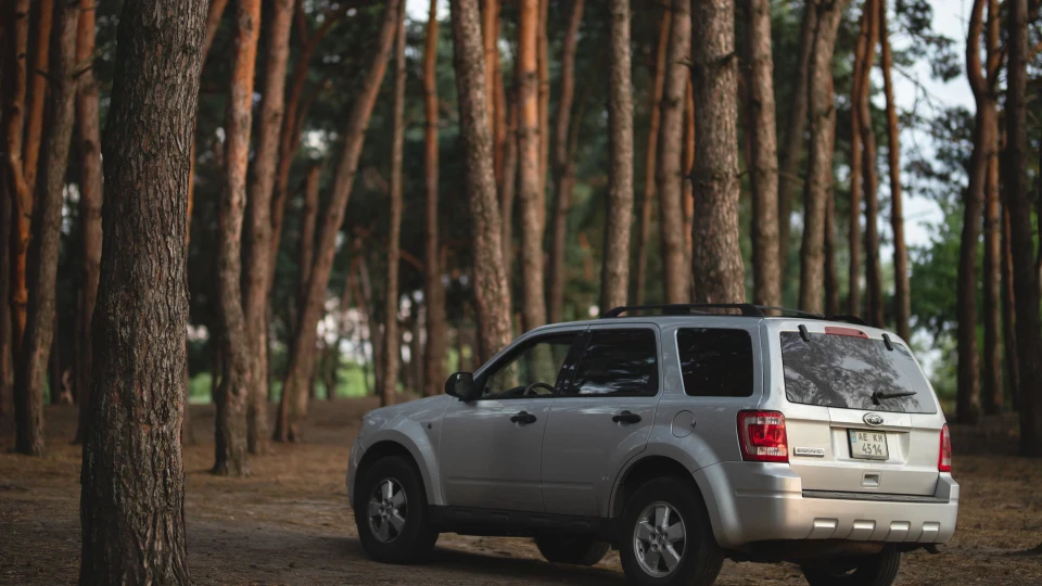 Ford Escape 4