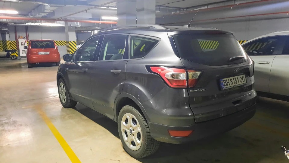 Ford Escape 2