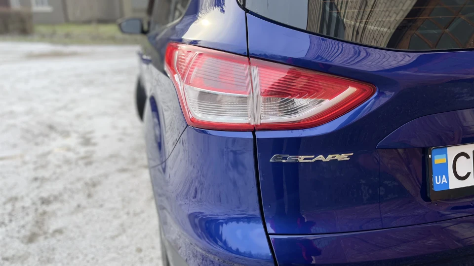 Ford Escape 2