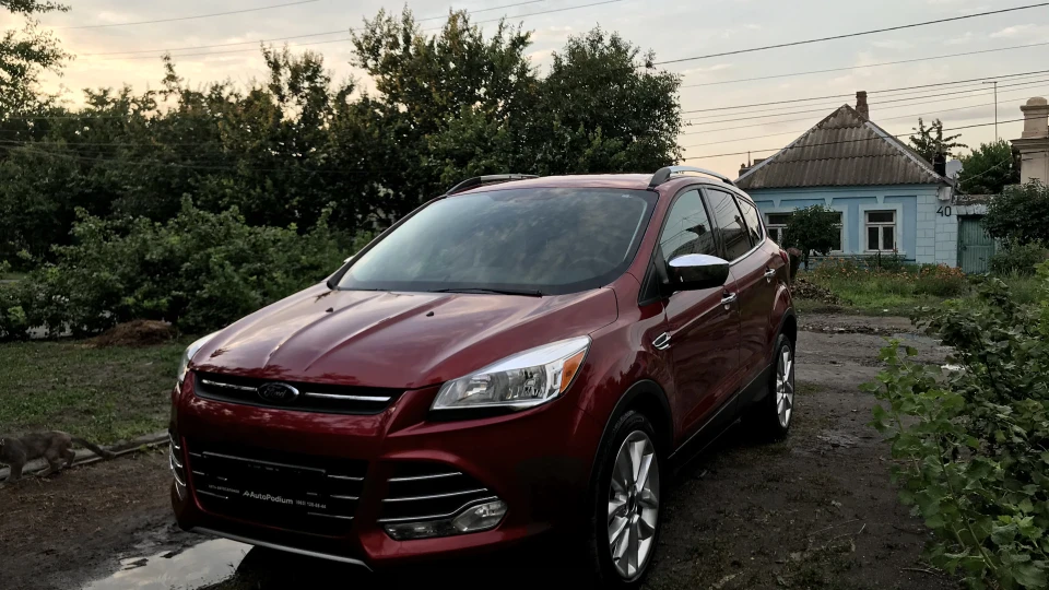 Ford Escape 2