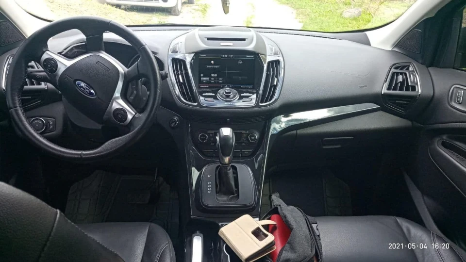 Ford Escape 2.0 Turbo 2