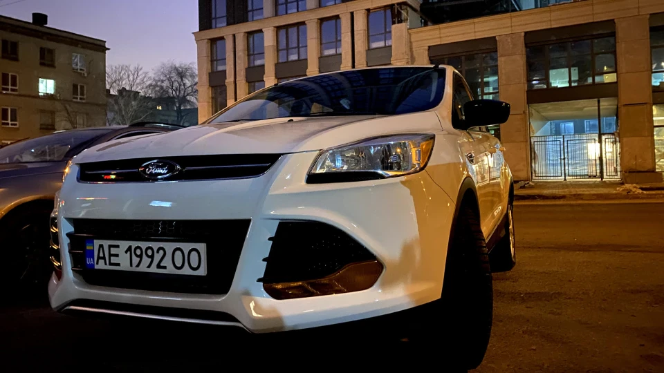 Ford Escape БeLяш