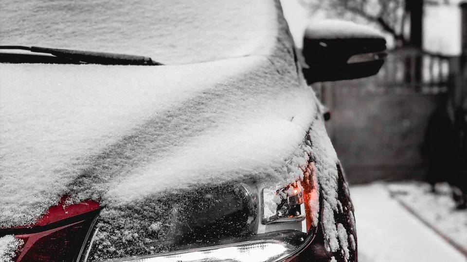 Ford Escape Червоний перламутр , 2.0 3