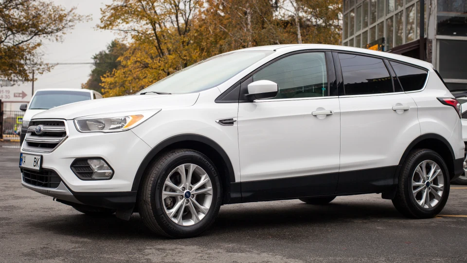 Ford Escape Panda 2