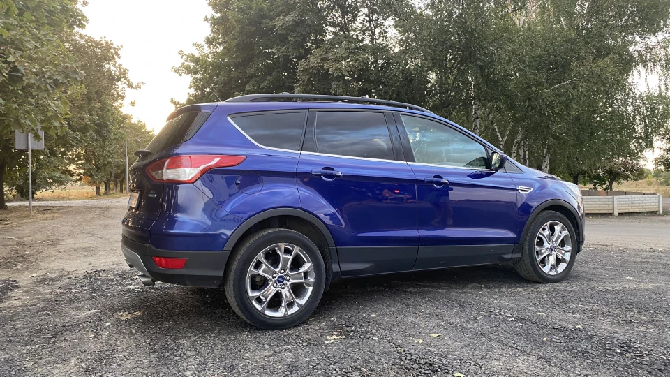 Ford Escape Se+ 2