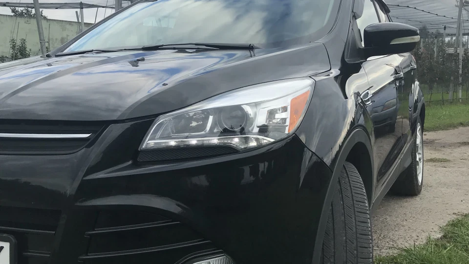 Ford Escape TITAN 2