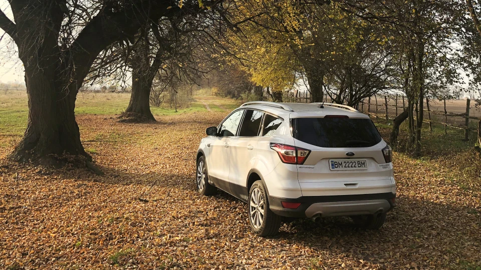 Ford Escape TITANIUM 2.0 245 hp 2