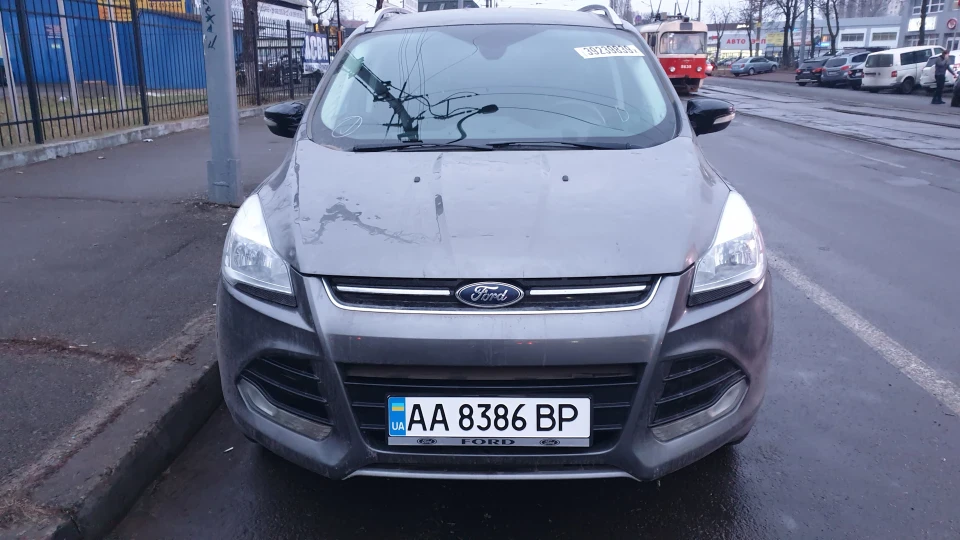 Ford Escape Titanium 2