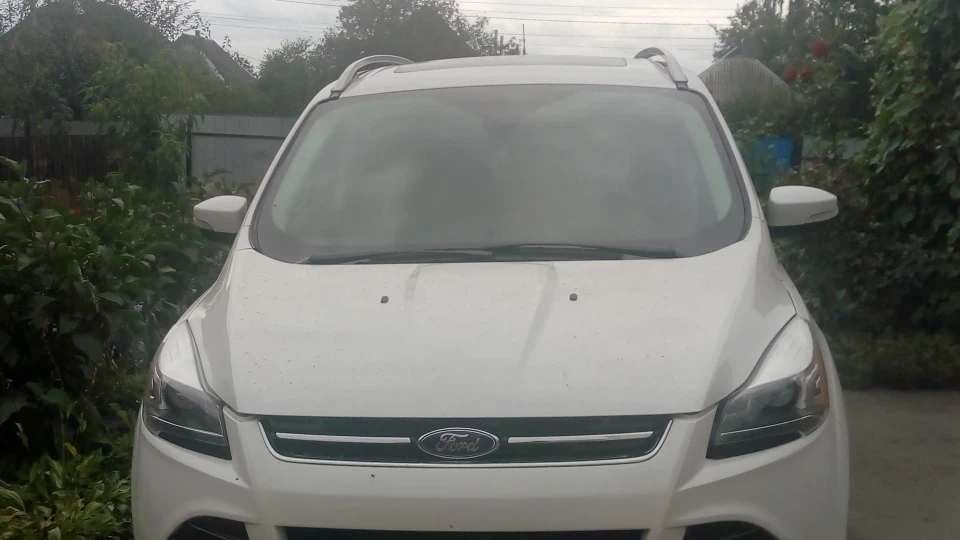 Ford Escape Titanium 2