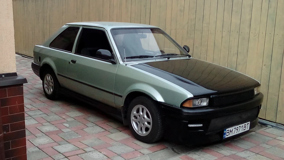 Ford Escort 2