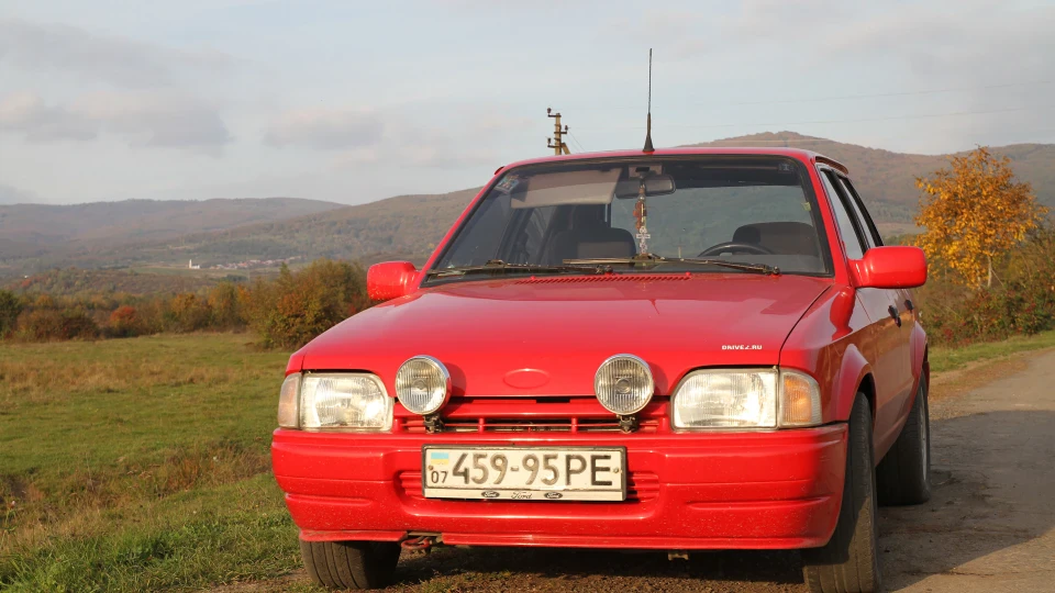 Ford Escort 2