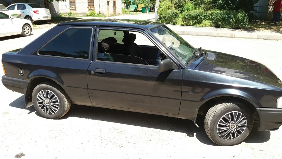 Ford Escort 5