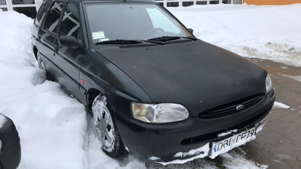 Ford Escort 4