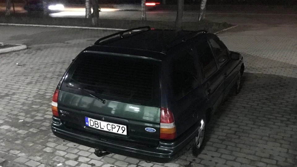 Ford Escort 5