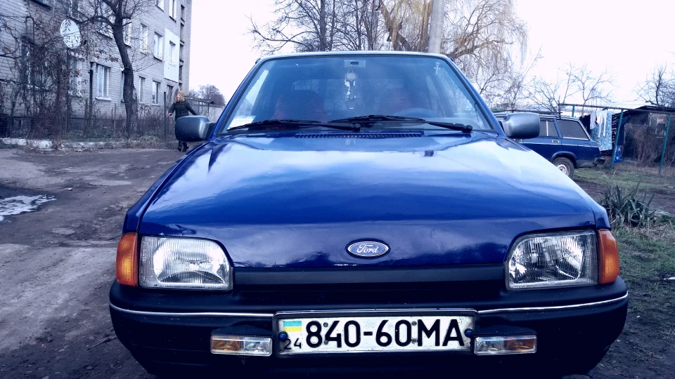 Ford Escort 2