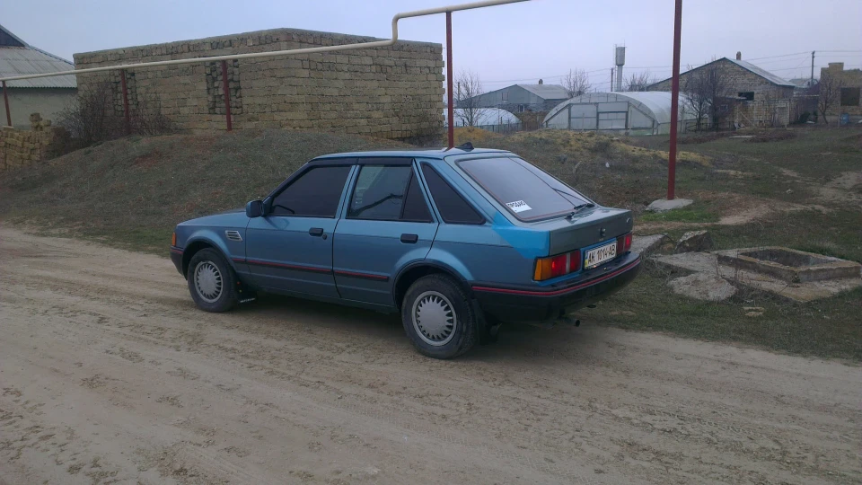 Ford Escort 2