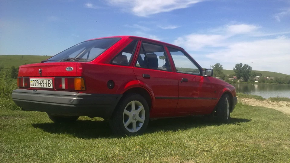 Ford Escort 3