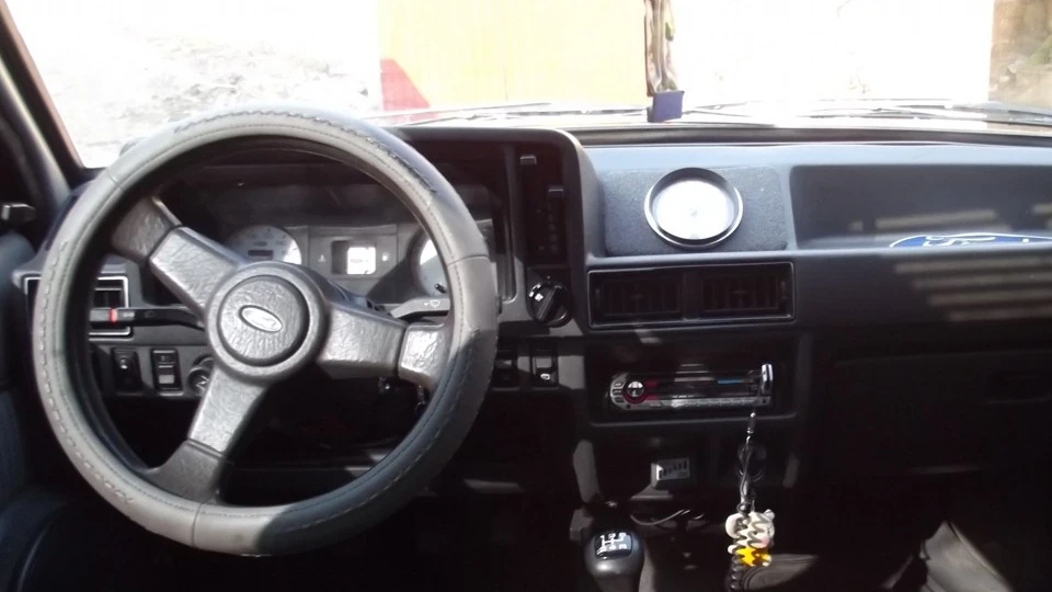 Ford Escort 4