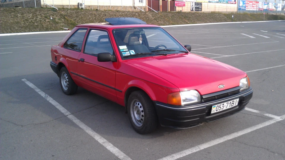 Ford Escort 4