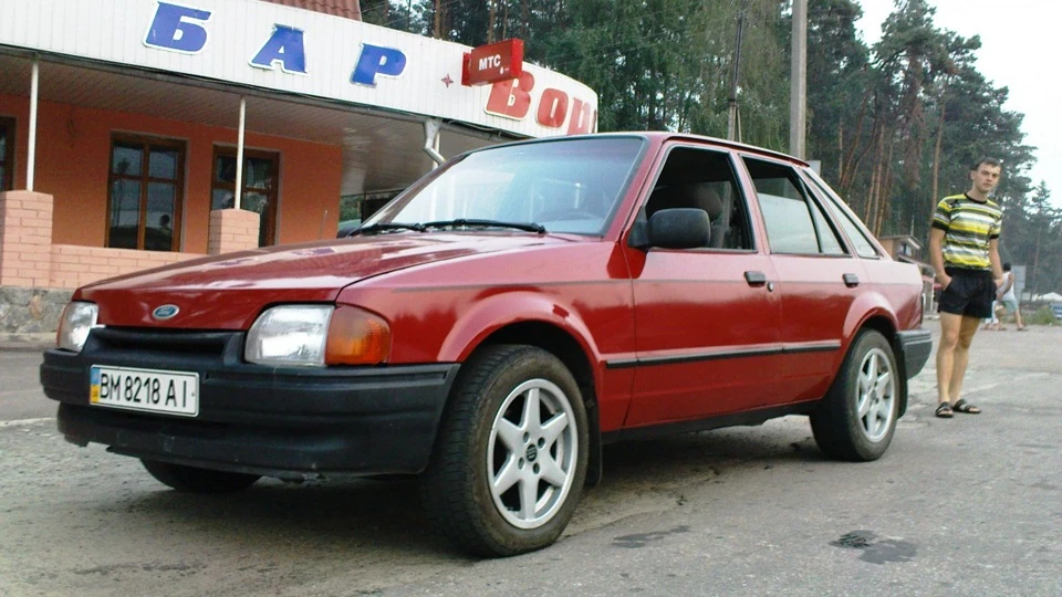 Ford Escort 4