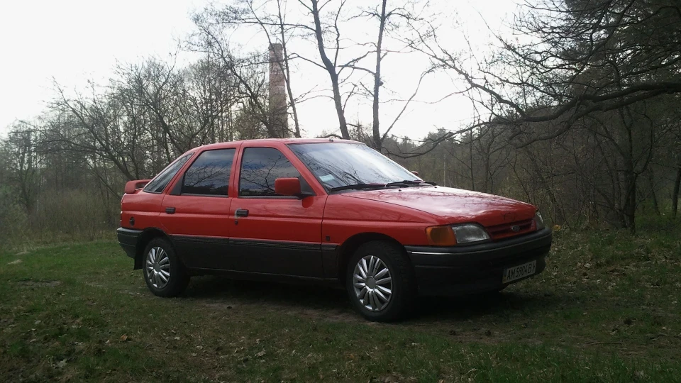 Ford Escort 4
