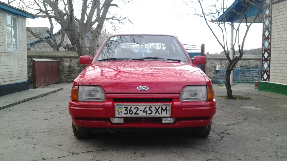 Ford Escort 4