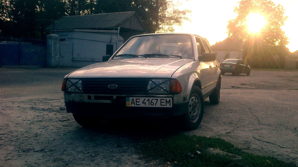 Ford Escort 4